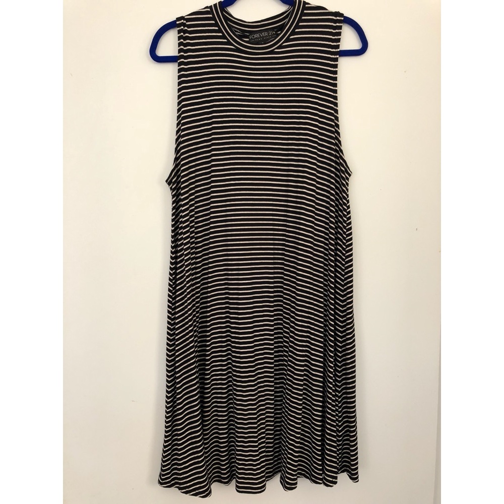 F21 Sleeveless Striped Dress
